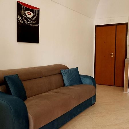 Railway Rooms Barletta Esterno foto